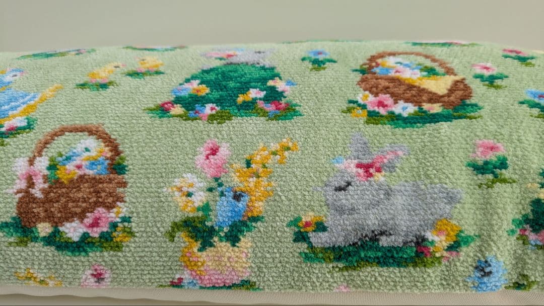 フェイラー　ハッピーイースター　クッション