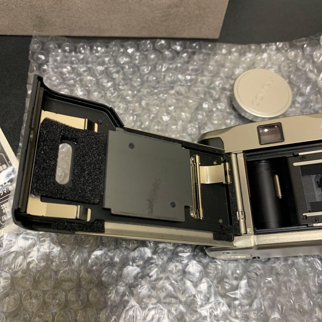 コンタックスCONTAX TVSフィルムカメラ通電確認済　 現状品　動作未確認
