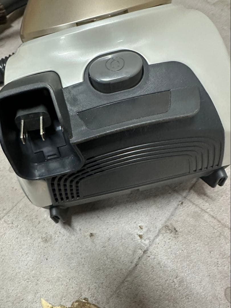 三菱電機 掃除機 TC-KSF11P-N 2024年製 軽量3.8kg