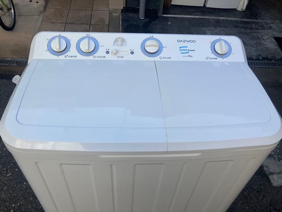 大阪引取限定　DAEWOO 二槽式洗濯機 DW-T60AW