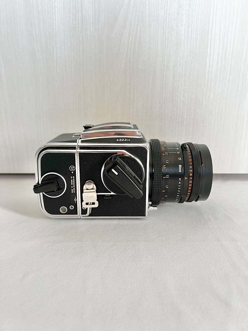 Hasselblad 503CX＋CF80mm+CF150mm+マガジン2つ