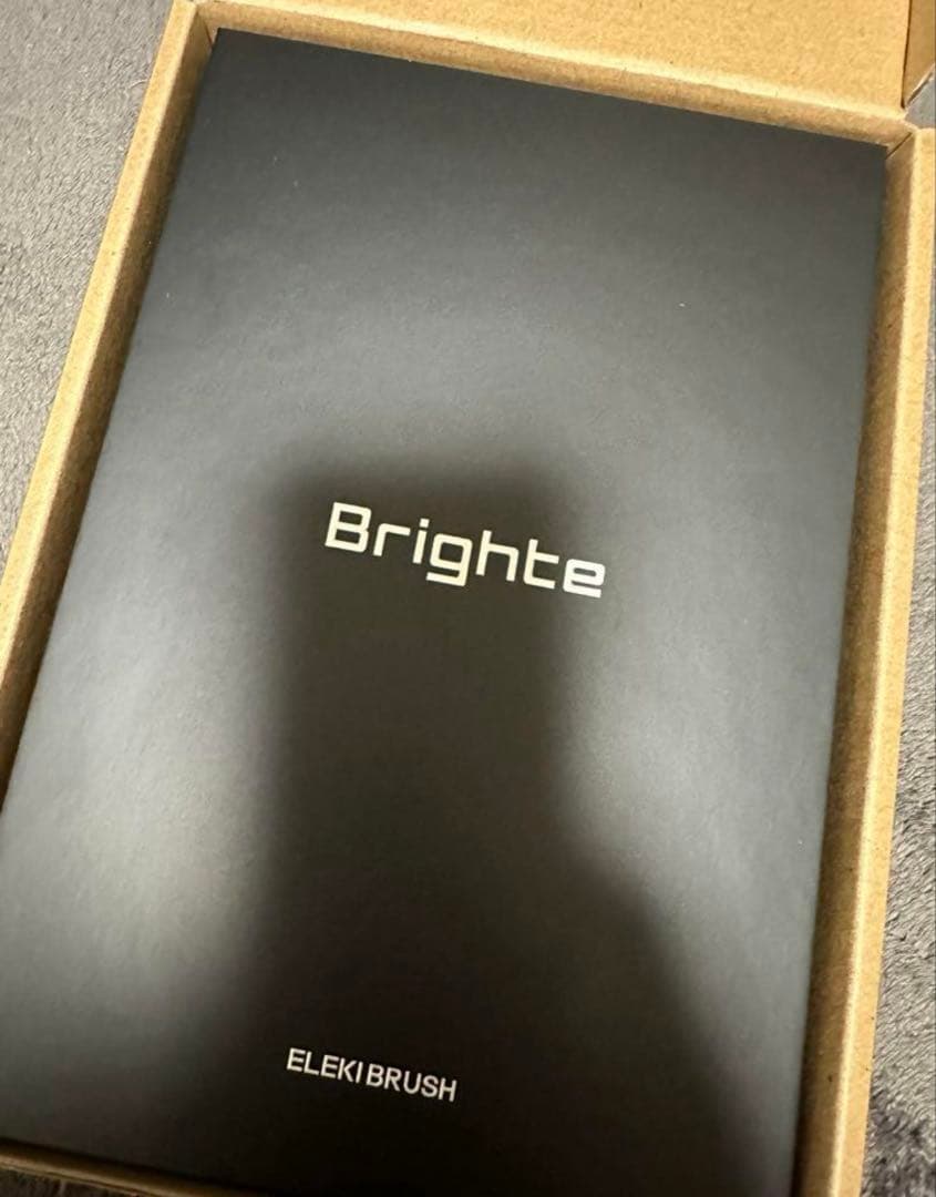 ほぼ新品 Brighte エレキブラシ　美顔器