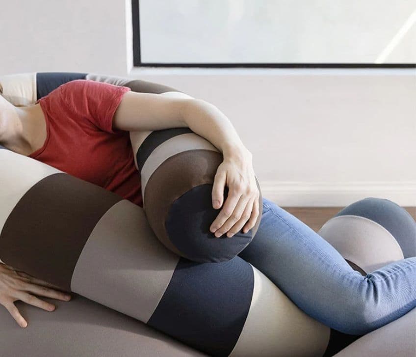 ☆ヨギボーYogibo☆キャタピラー ロール ロング クッション◆送料込みです◆