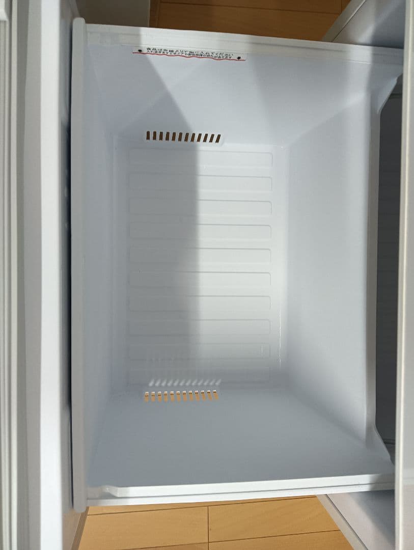 三菱電機　冷蔵庫 MR-C33G-W