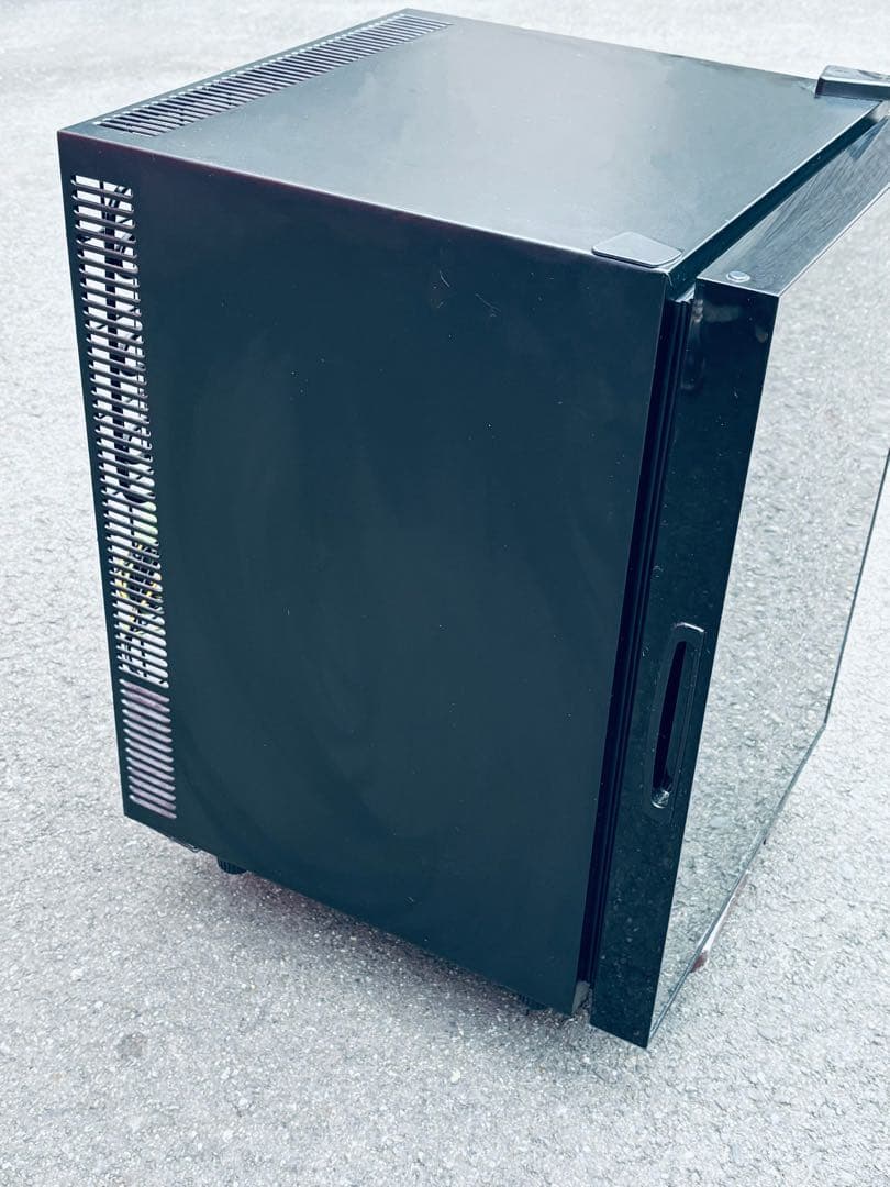 美品／WRH-M140G 40L ミラーガラス１ドア冷蔵庫