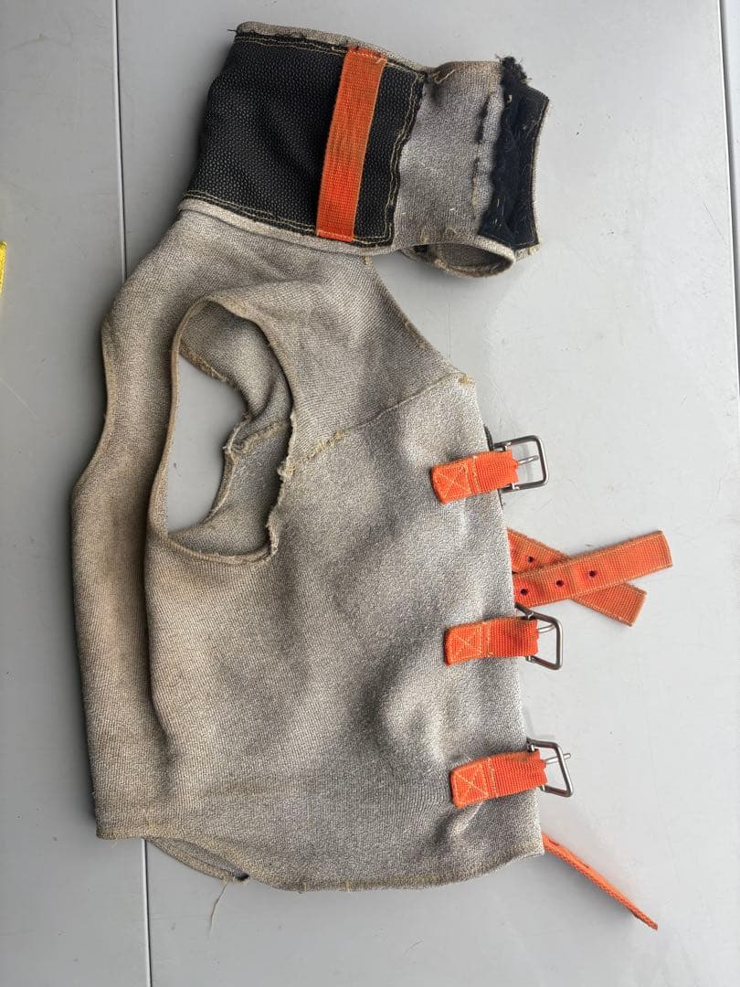 猟犬用、防牙スペクトラルベスト　 Sサイズ