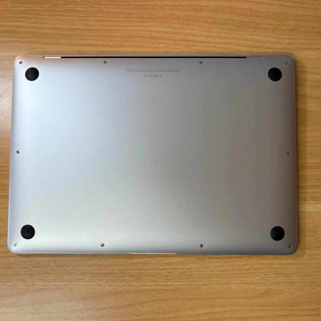 Apple MacBook Air M1 8GB 256GB スペースグレイ