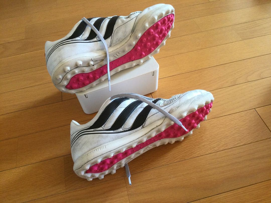 アディダス　プレデターTF ベッカム　限定