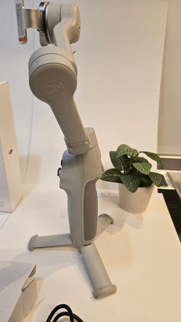 DJI OSMO MOBILE7 スタビライザー