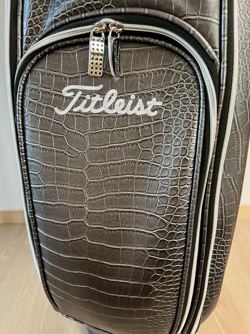 【極美品】タイトリスト Mercedes-Benz ゴルフバッグ　パーリーゲイツ