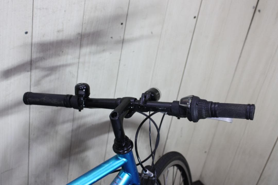 ルームROOM 700C シマノ6速 460mm AUTO LED仕様 クロス