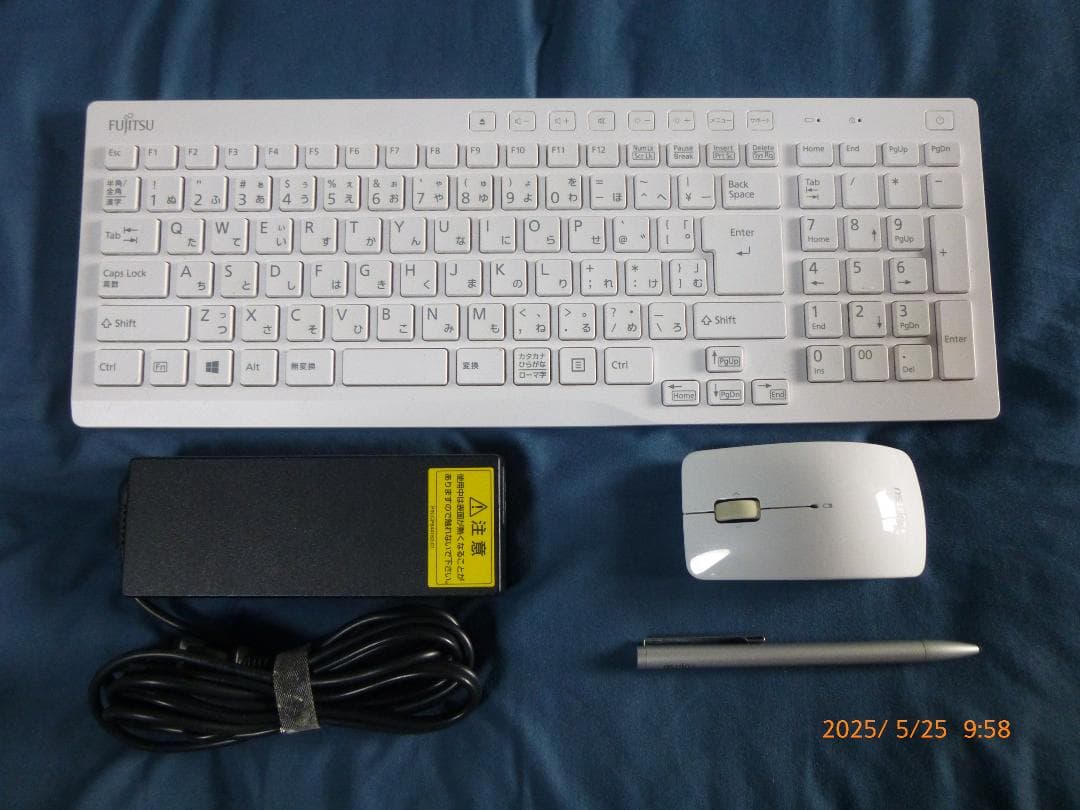 富士通　ESPRIMO WH53/S　i3→i7 HDD→SSDアップグレード