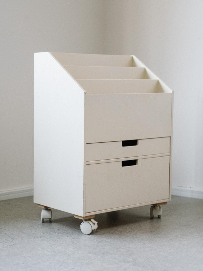 【太郎】マガジンラック・ブックシェルフ 本棚 ワゴン レトロ