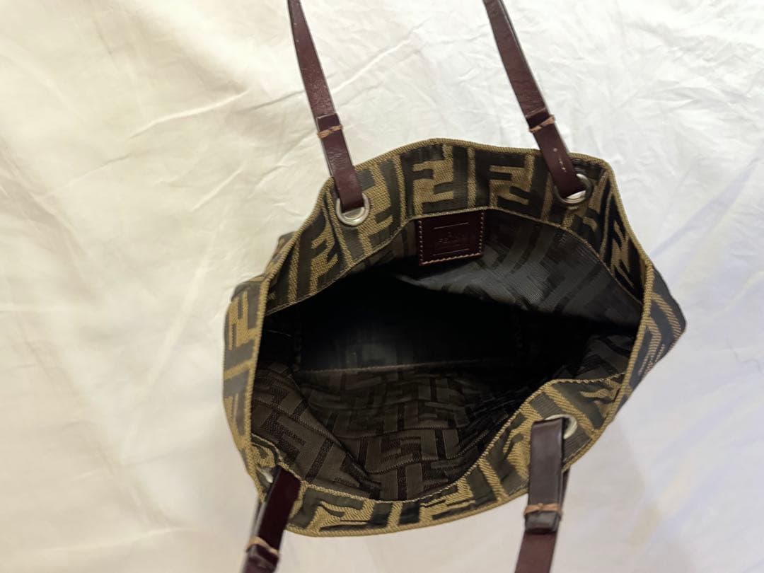 Fendi（フェンディ） FFロゴ　バッグ