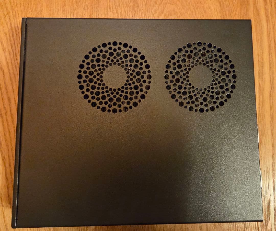 Shuttle ベアボーンキット DS61 V1.1