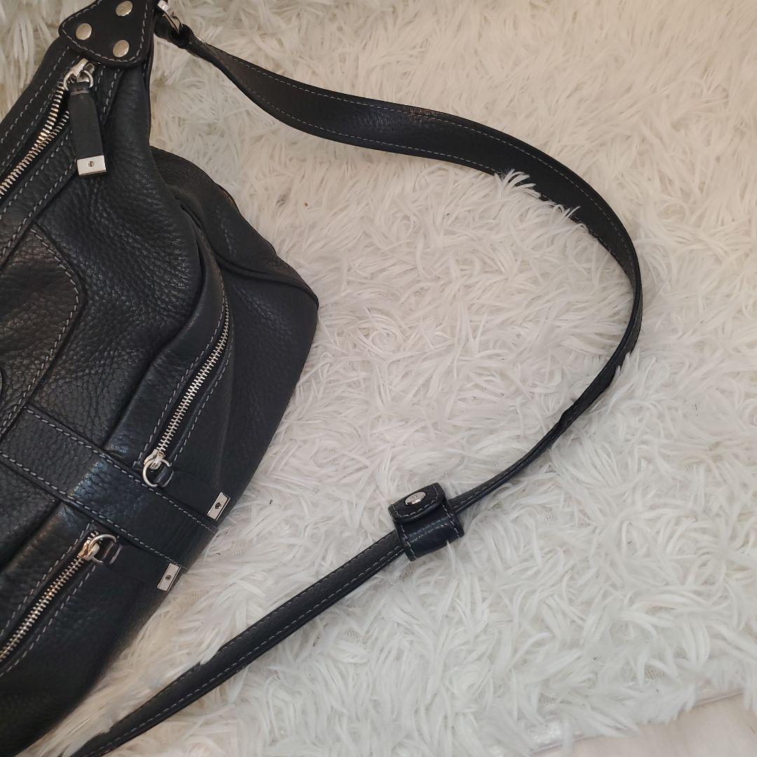 ⭐べるふぉん⭐TOD'S ハーフムーン ショルダーバッグ シボ革 ブラック