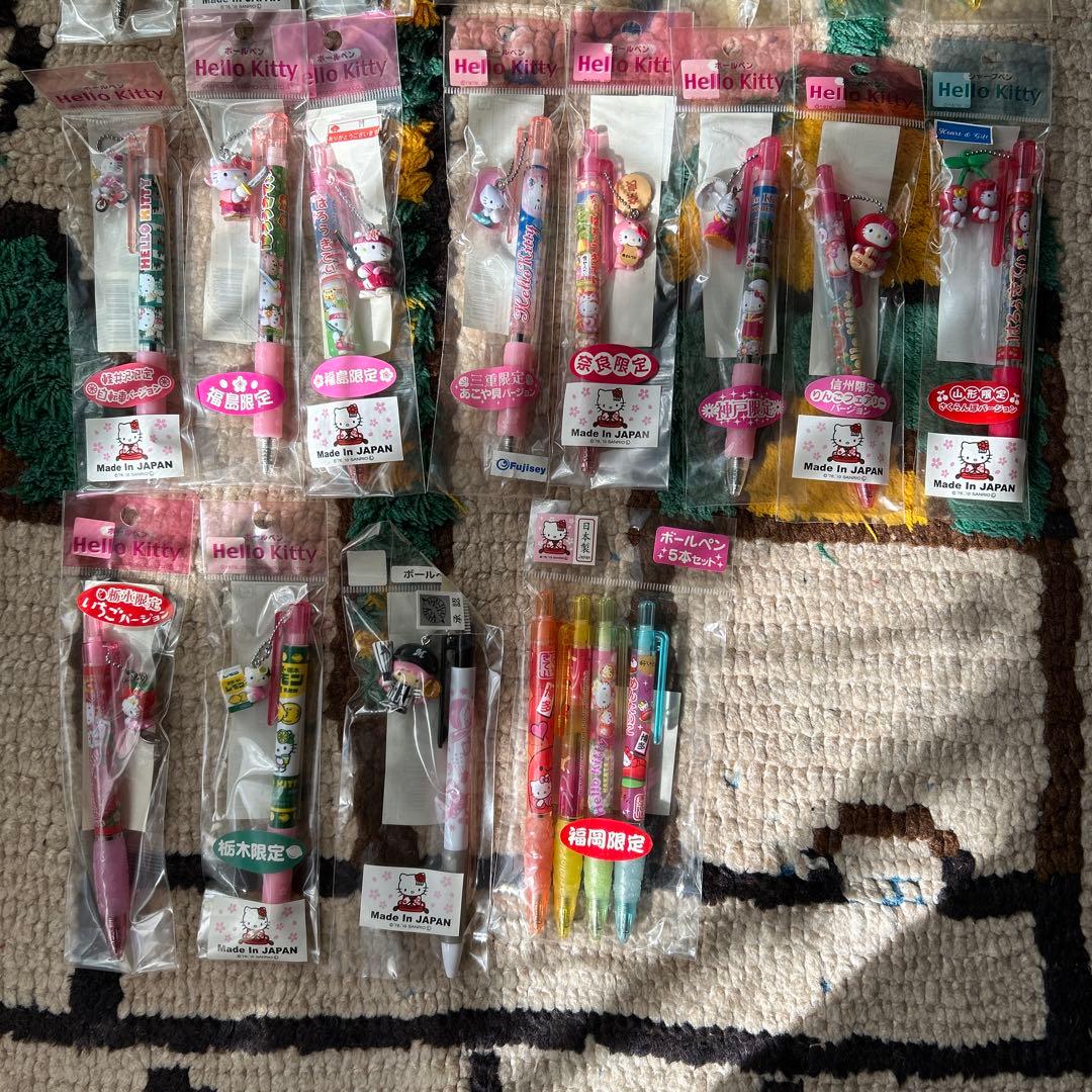 ハローキティご当地ボールペン　未開封27本＋福岡限定４本 バラ売り不可