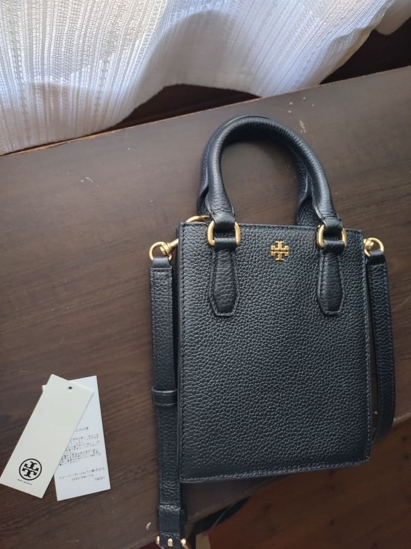 ☆トリーバーチ　ブラック　ミニショルダーバッグ　三井アウトレット