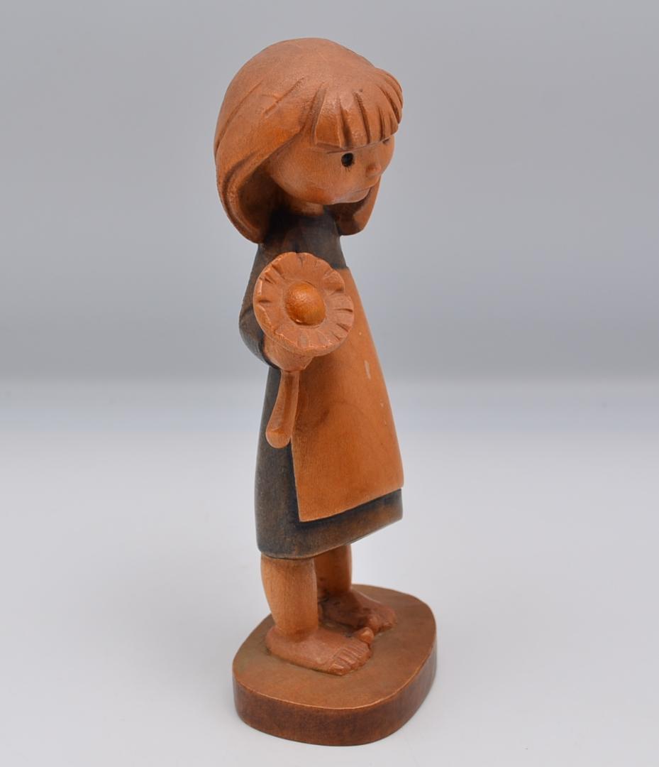 花を持つ少女　アンリ　ANRI　ジークフリート　木彫人形　イタリア　14ｃｍ