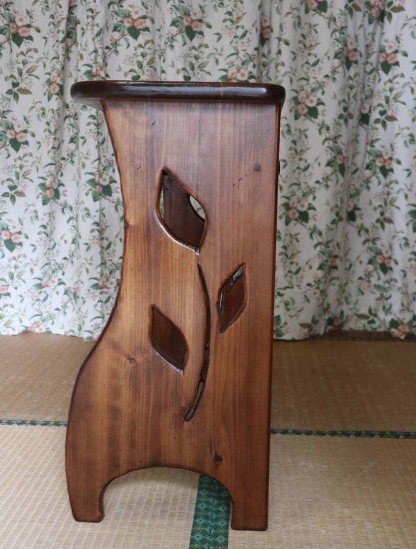 吉野杉の小さな机　手作り　奈良