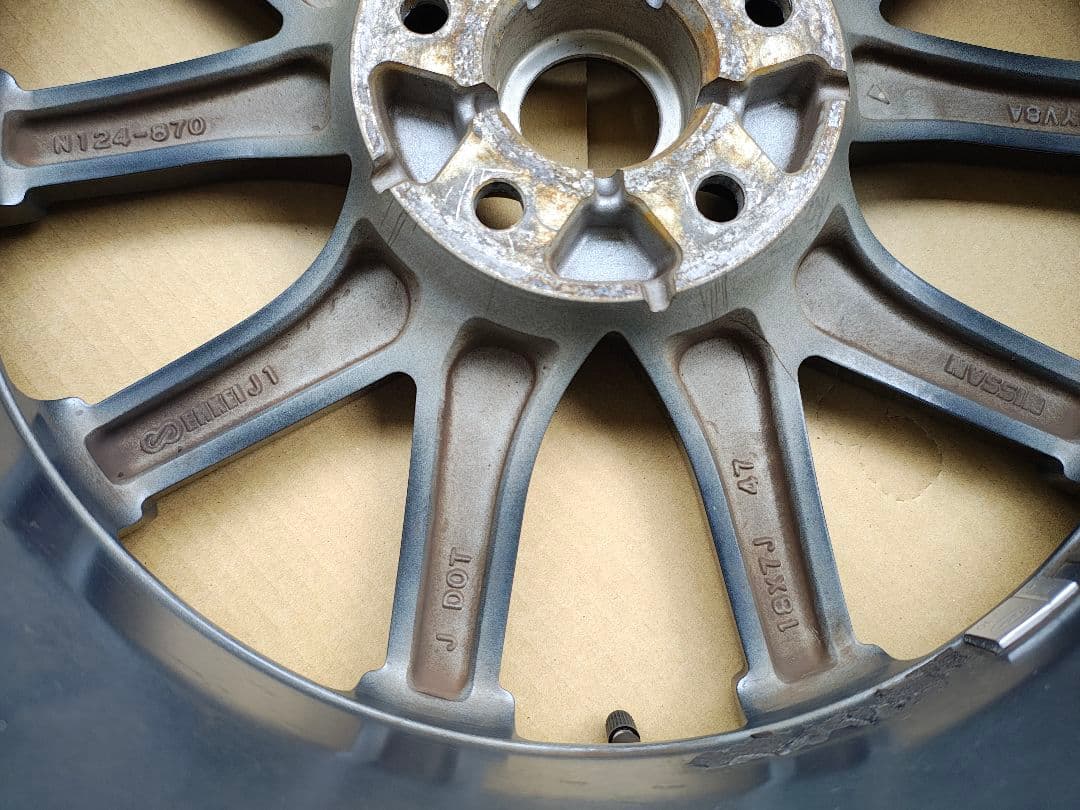 日産　ジューク　ニスモ 純正ホイール 18インチ エンケイ　1本