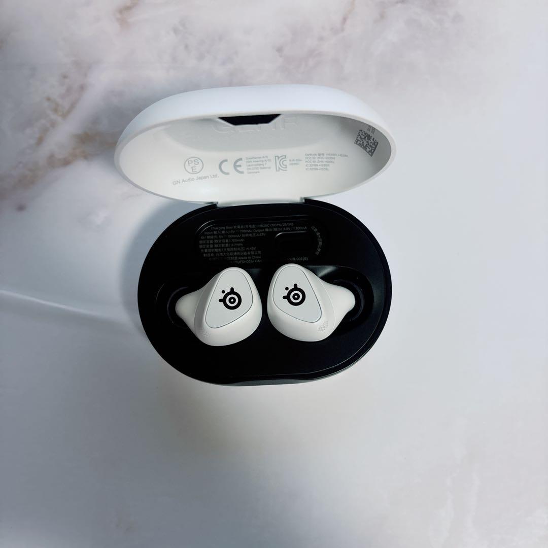 SteelSeries Arctis Gamebuds ワイヤレスイヤホン