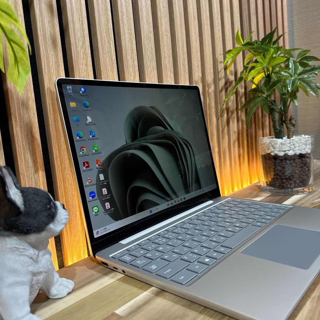 極美品‼️Surface Laptop Go☘プラチナ☘人気ノートパソコン