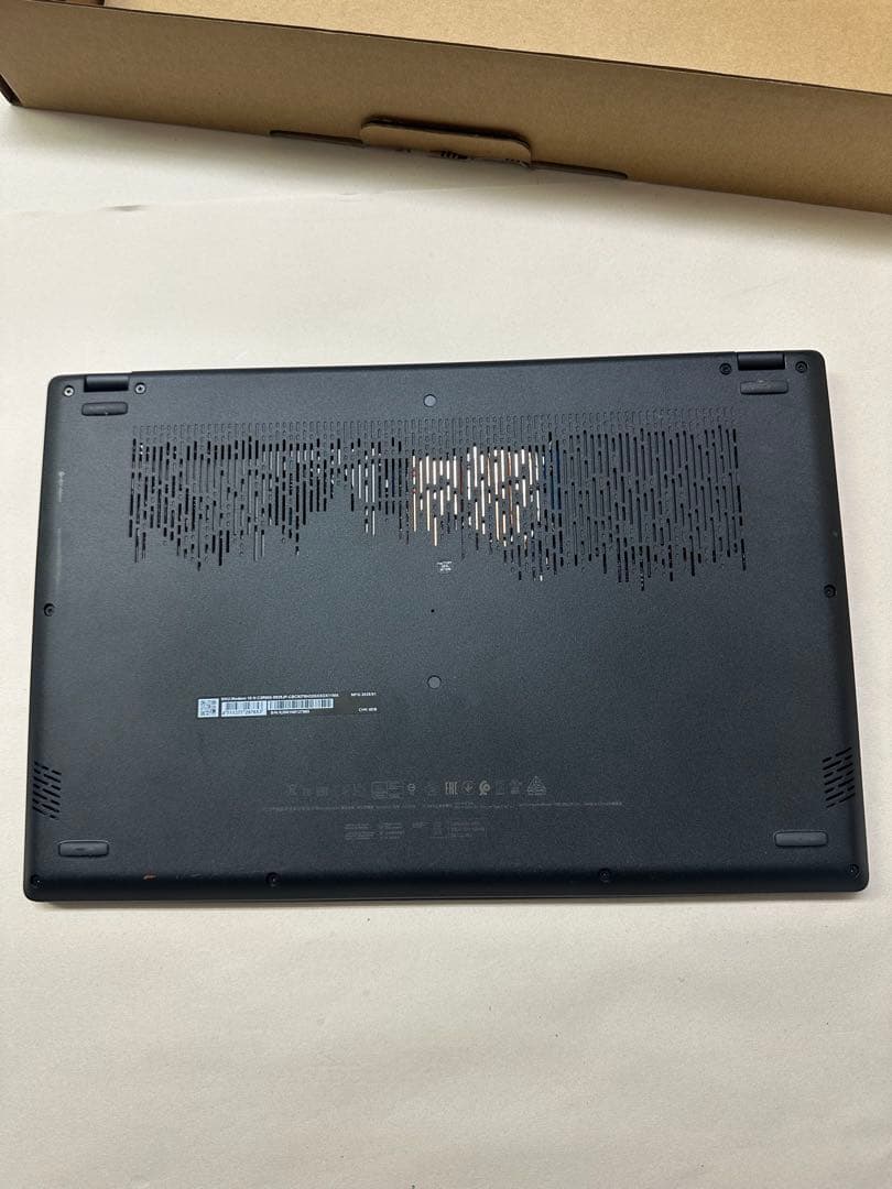 MSI Modern15 15.6型Core9 メモリ32GB SSD1TB