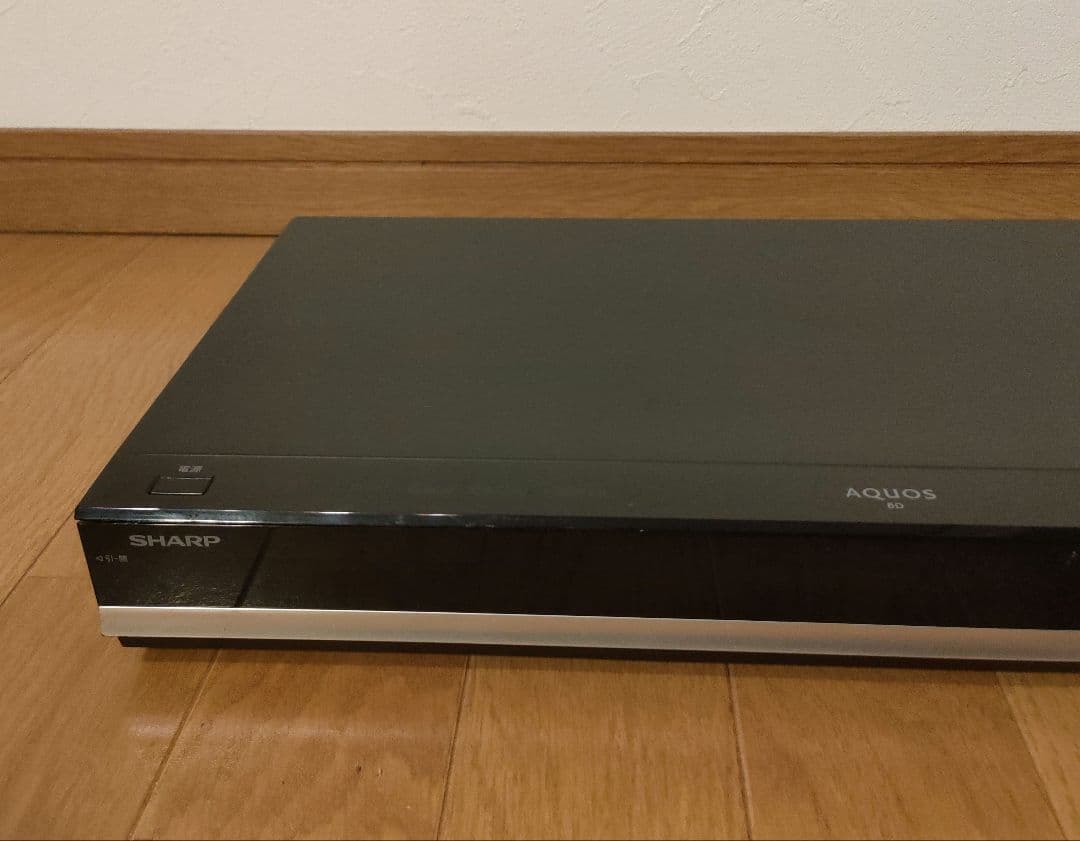 SHARP ブルーレイレコーダー BD-W580 2015年製 互換リモコン付①