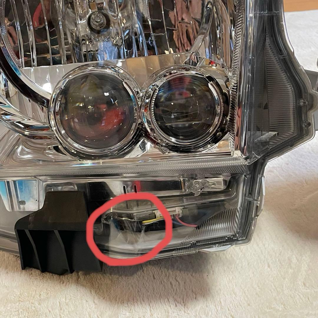 dm12kc  5型ハイエース新車外しLEDベッドライト左右セット