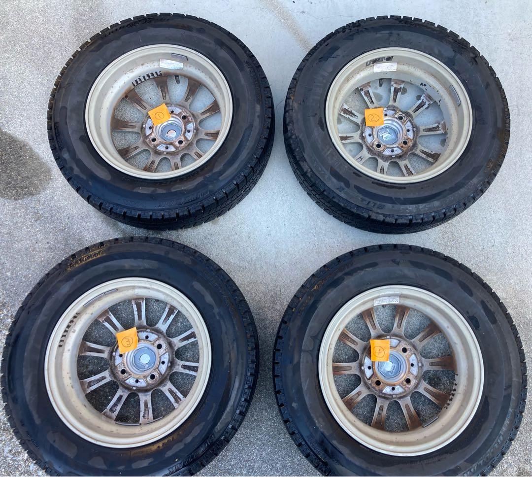 18年製 145/80R13 ブリヂストン ブリザック VRXスタッドレスタイヤ