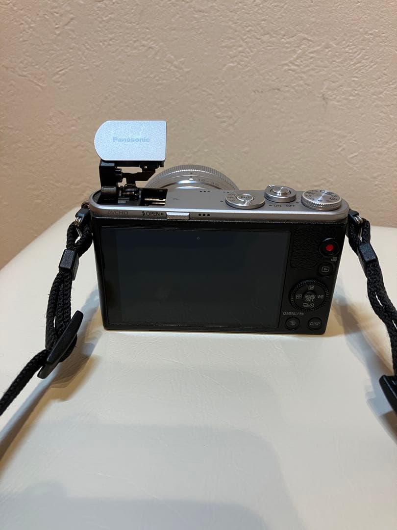 Panasonic LUMIX DMC-GM1 レンズキット　シルバー