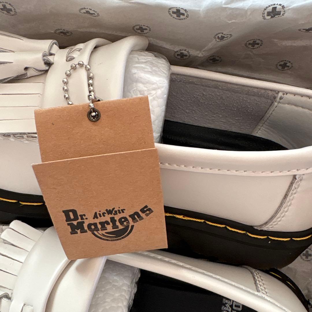 Dr.Martens ADRIAN ホワイト エイドリアン