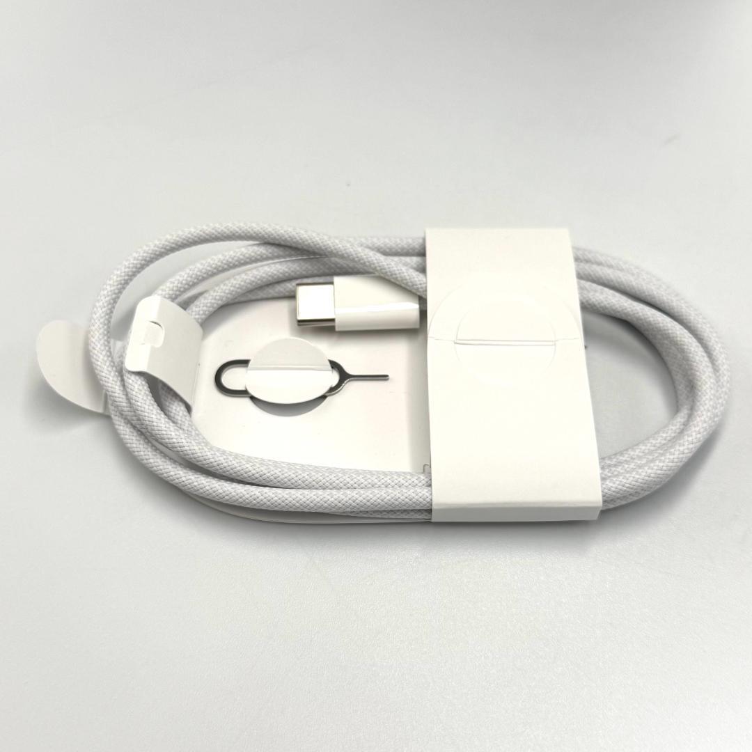 Apple iPhone16e 256GB ブラック 判定◯ MD1T4J/A