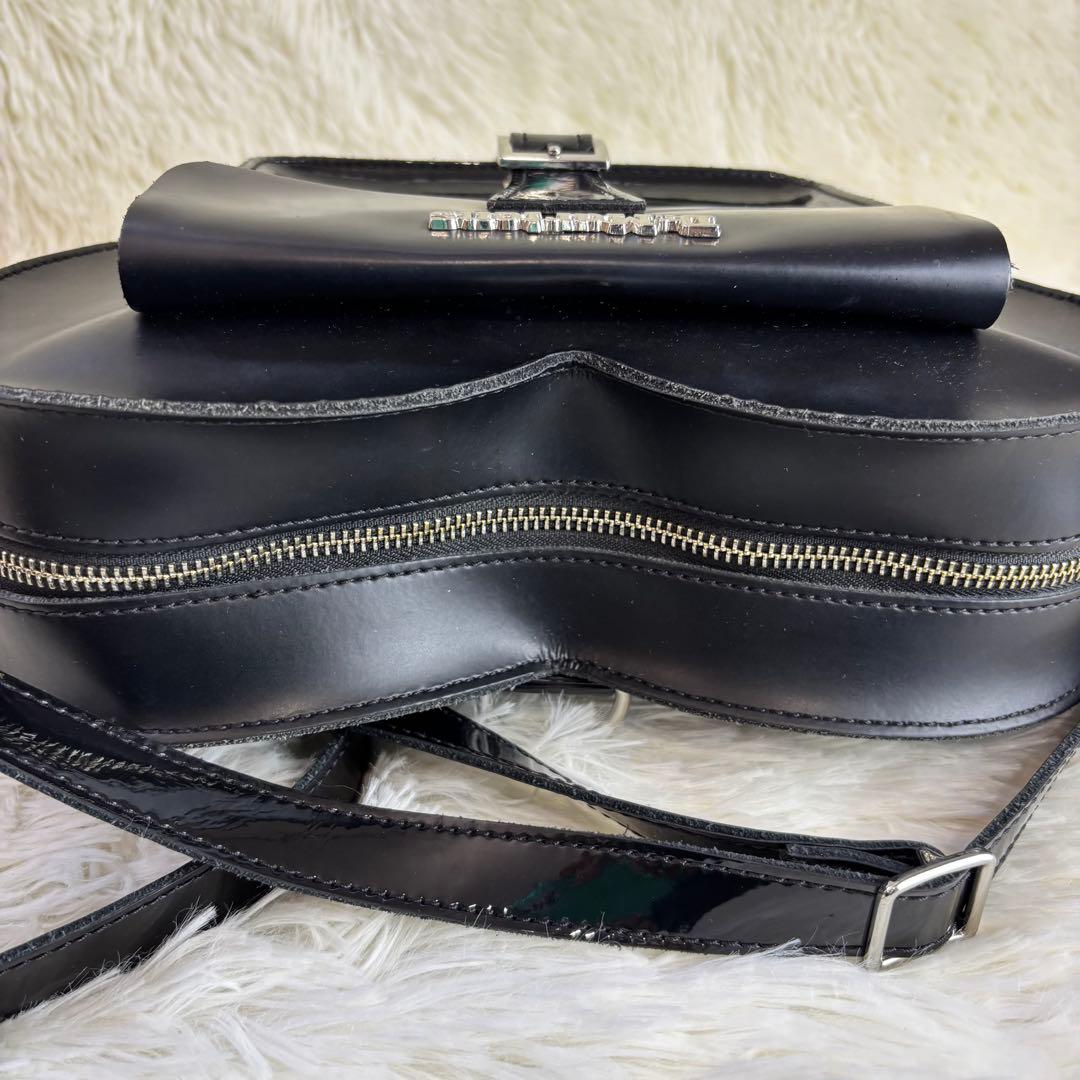 【希少】ドクターマーチン ショルダーバッグ ハート型 ブラック レザー