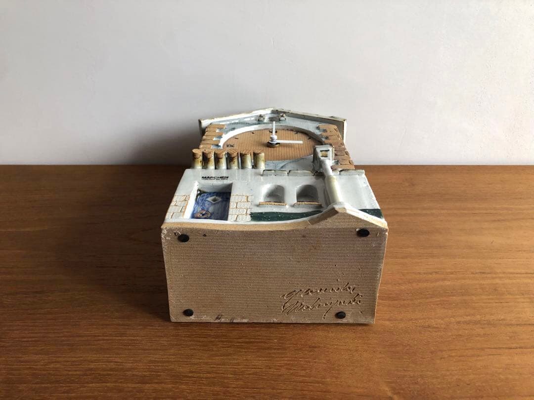 ドイツ ヴィンテージ 北欧雑貨 置き時計 陶器 煙突のある家 作家サイン 動良好