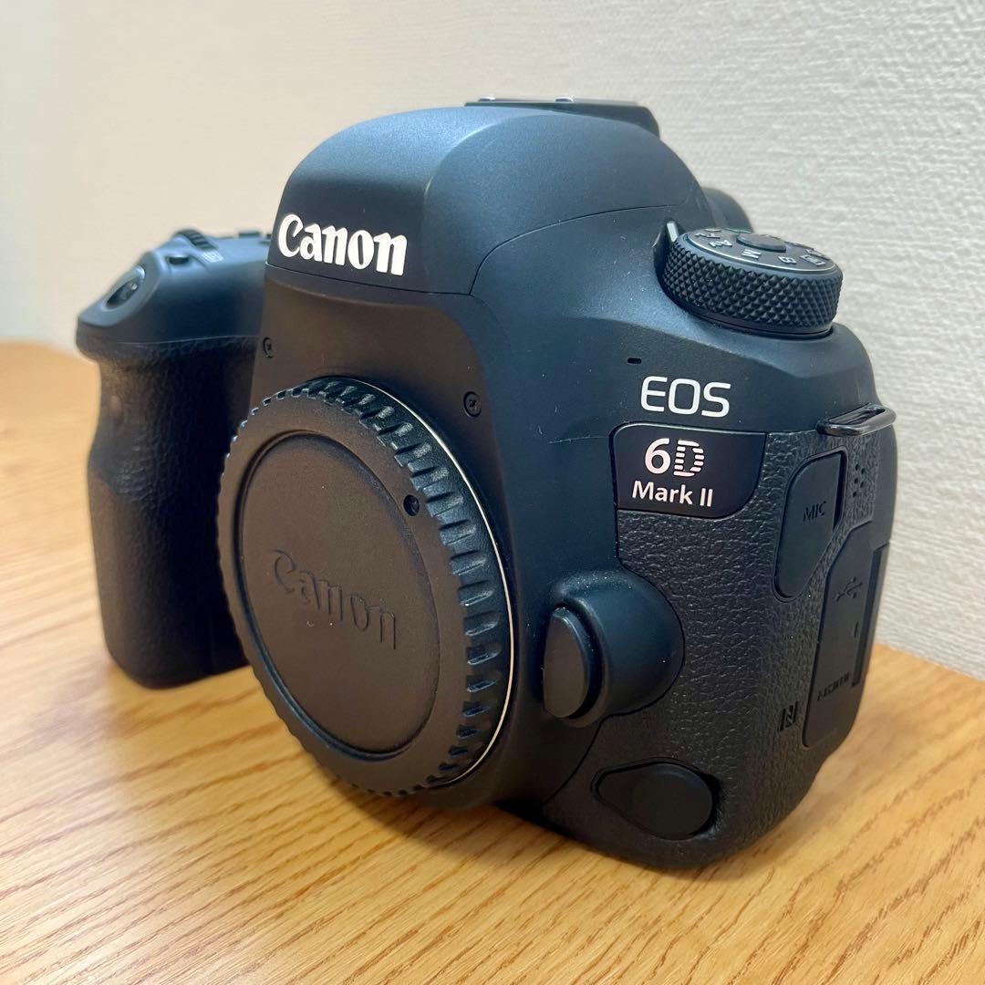 【美品】Canon EOS 6Dmark2 デジタル一眼レフ 本体