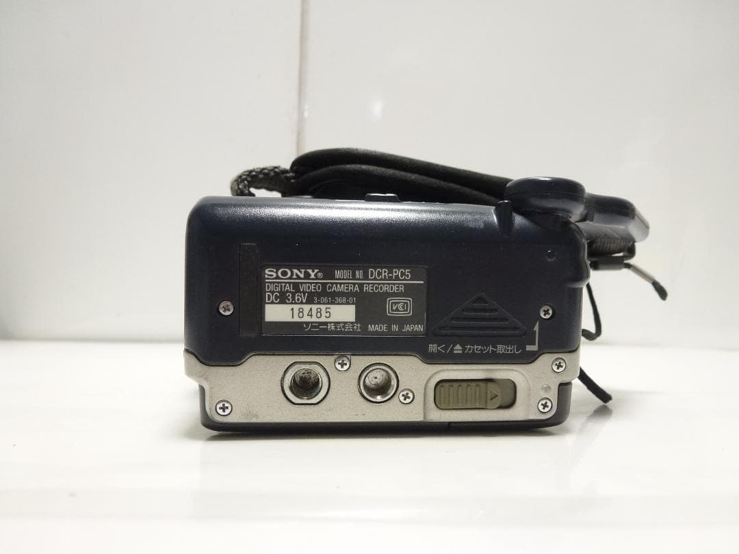 希少　大人気　動作品Mini DV　Sony　ソニービデオカメラ　DCR-PC5