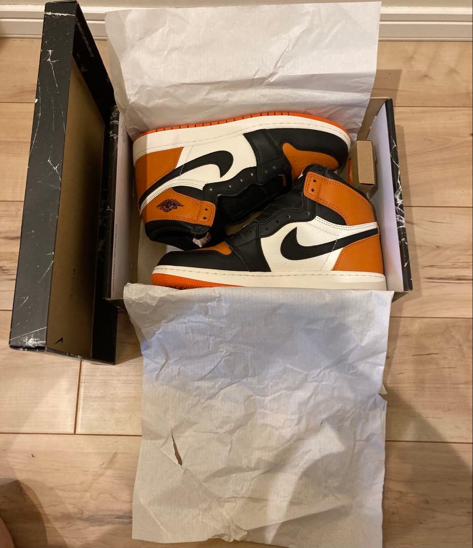 エアジョーダン1 レトロ HIGH OG メンズシューズ　オレンジ/ブラック