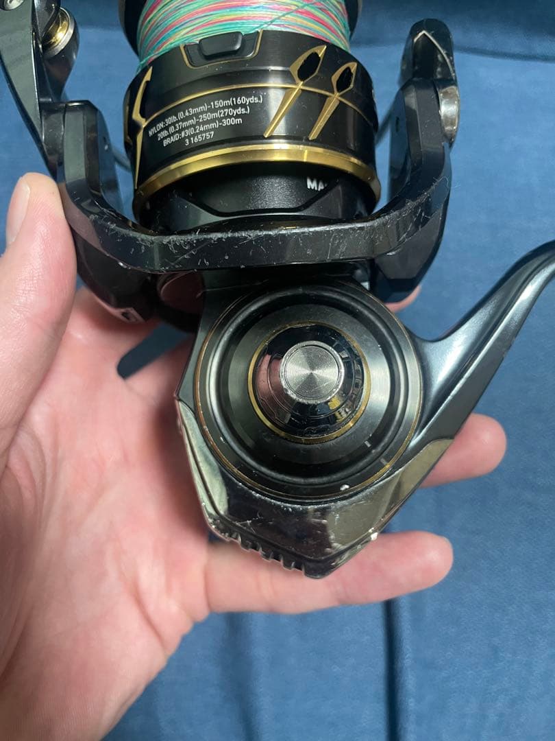 CALDIA SW 6000D-H マルチカラーリール