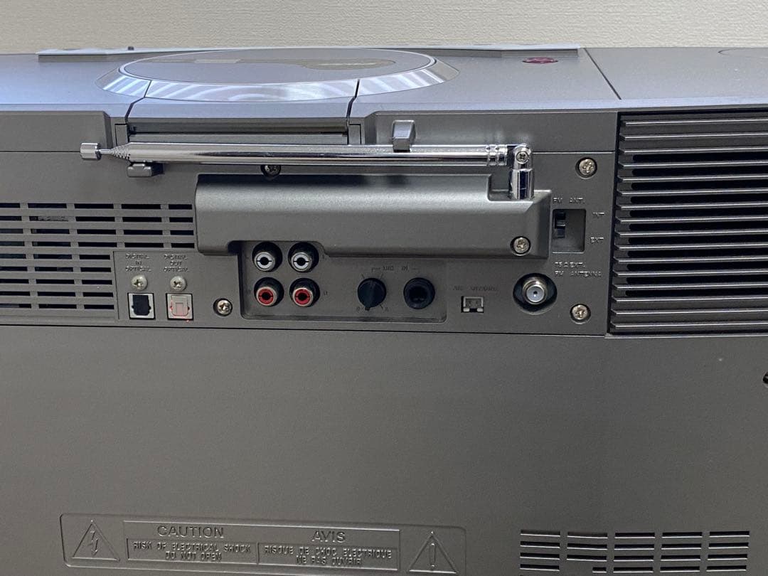 美品　BOSE VIA リモコンその他付属あり　CD MD 問題なし