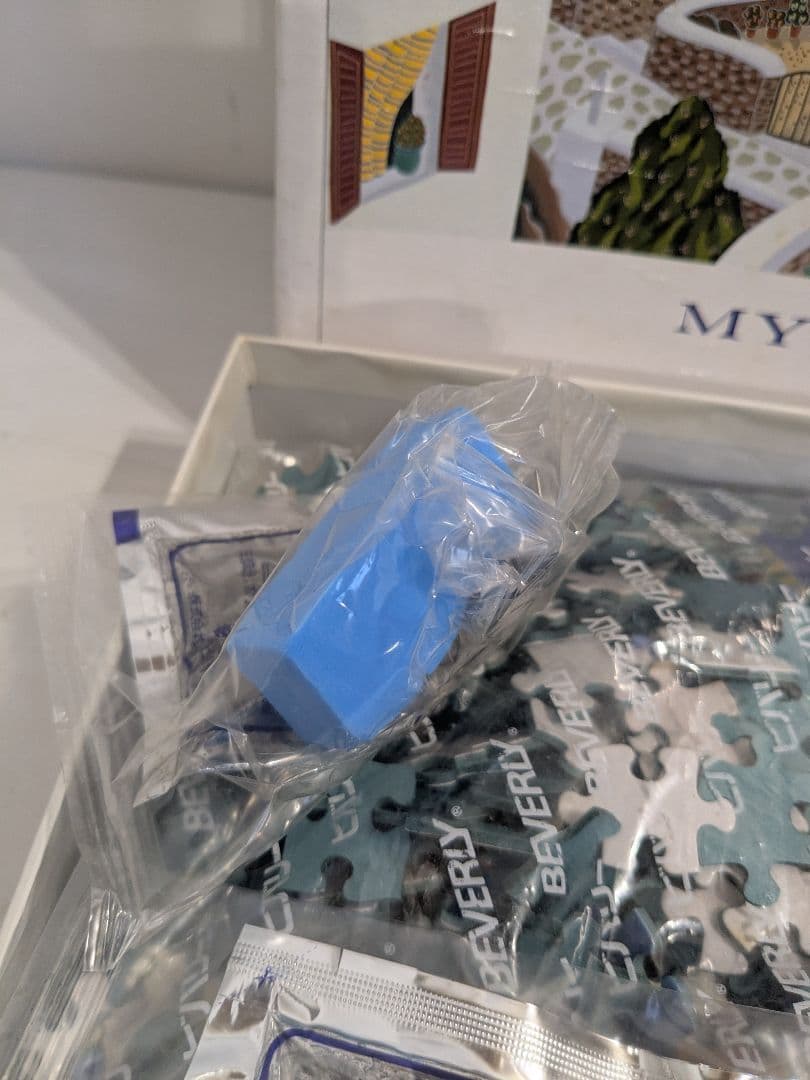 【未開封】ビバリー　トーマス・マックナイト　ミコノスハーバー　2000ピース