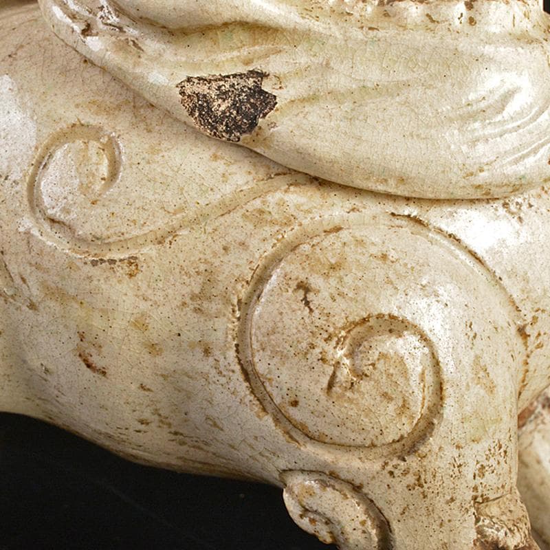 二代　楽吉左エ門　田中常慶作　楽焼　白楽獅子香炉　時代箱付　V　R7444