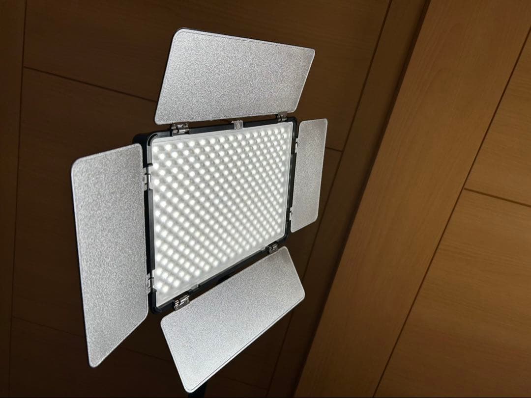 ビデオ・写真用照明 LEDライトキット SAMTIAN TL-600AS