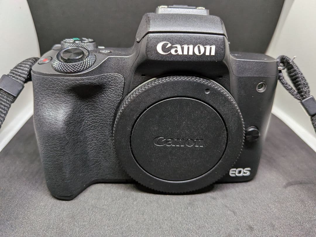 Canon EOS Kiss M ミラーレス一眼 Wズームレンズキット