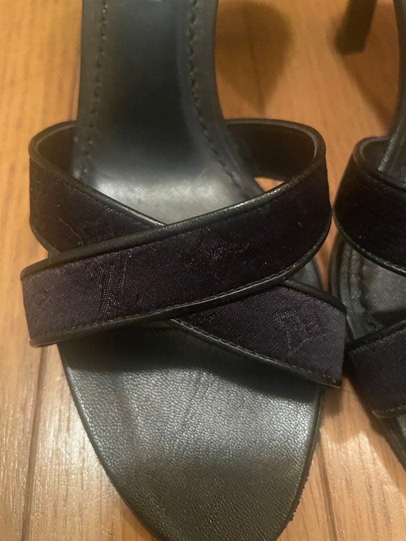 LOUIS VUITTON ミュールサンダル ブラック