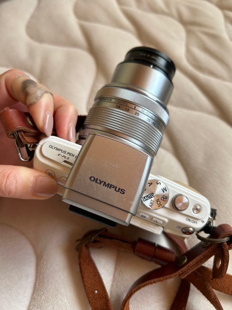 オリンパス　ミラーレスカメラ