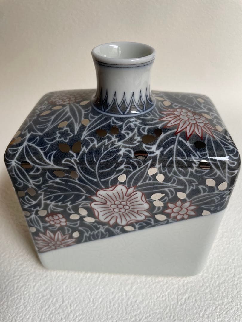 ⬇️【希少】人間国宝　十四代　今泉今右衛門　⭐︎ 本人作　花瓶