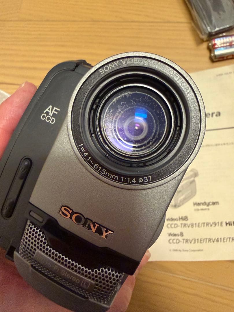 未使用SONY Handycam Vision CCD-TRV51E PAL式