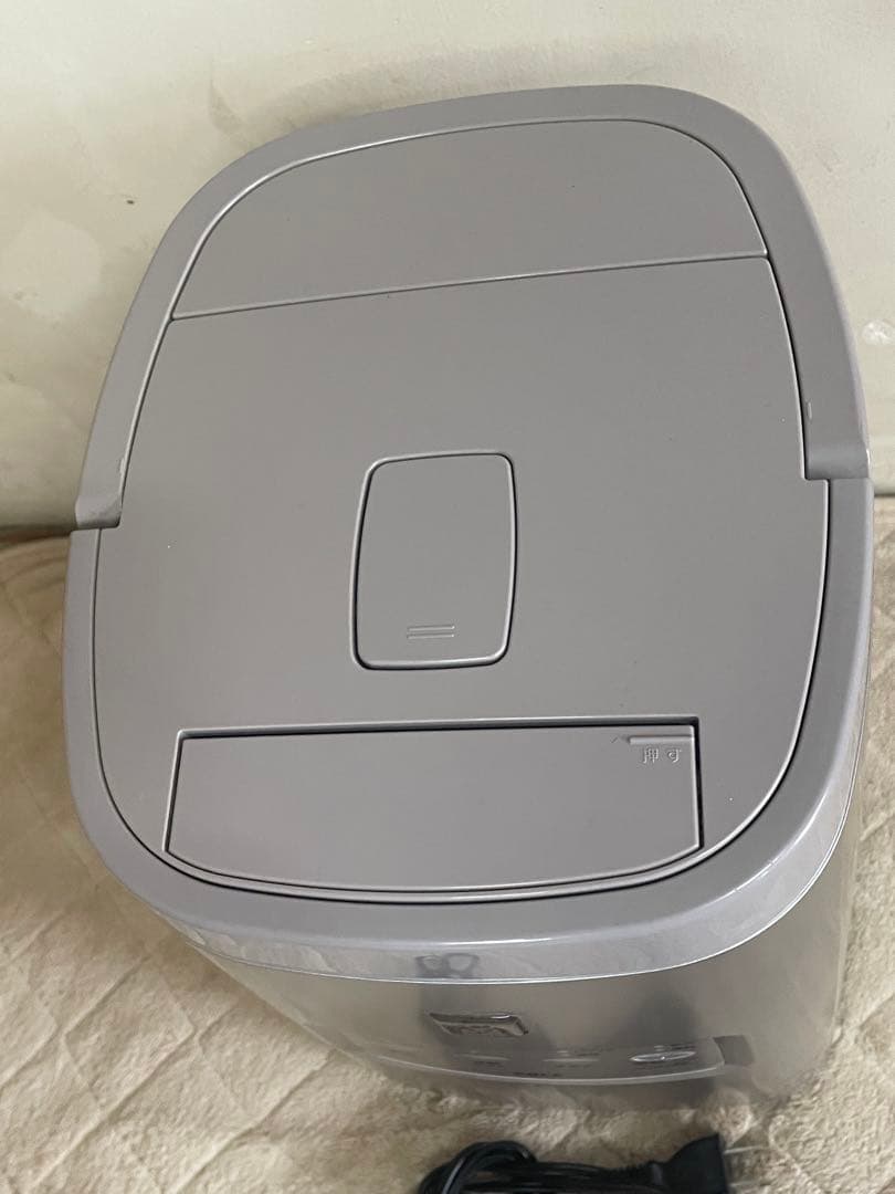 POLA 置き型加湿器 シルバー（CORONA）